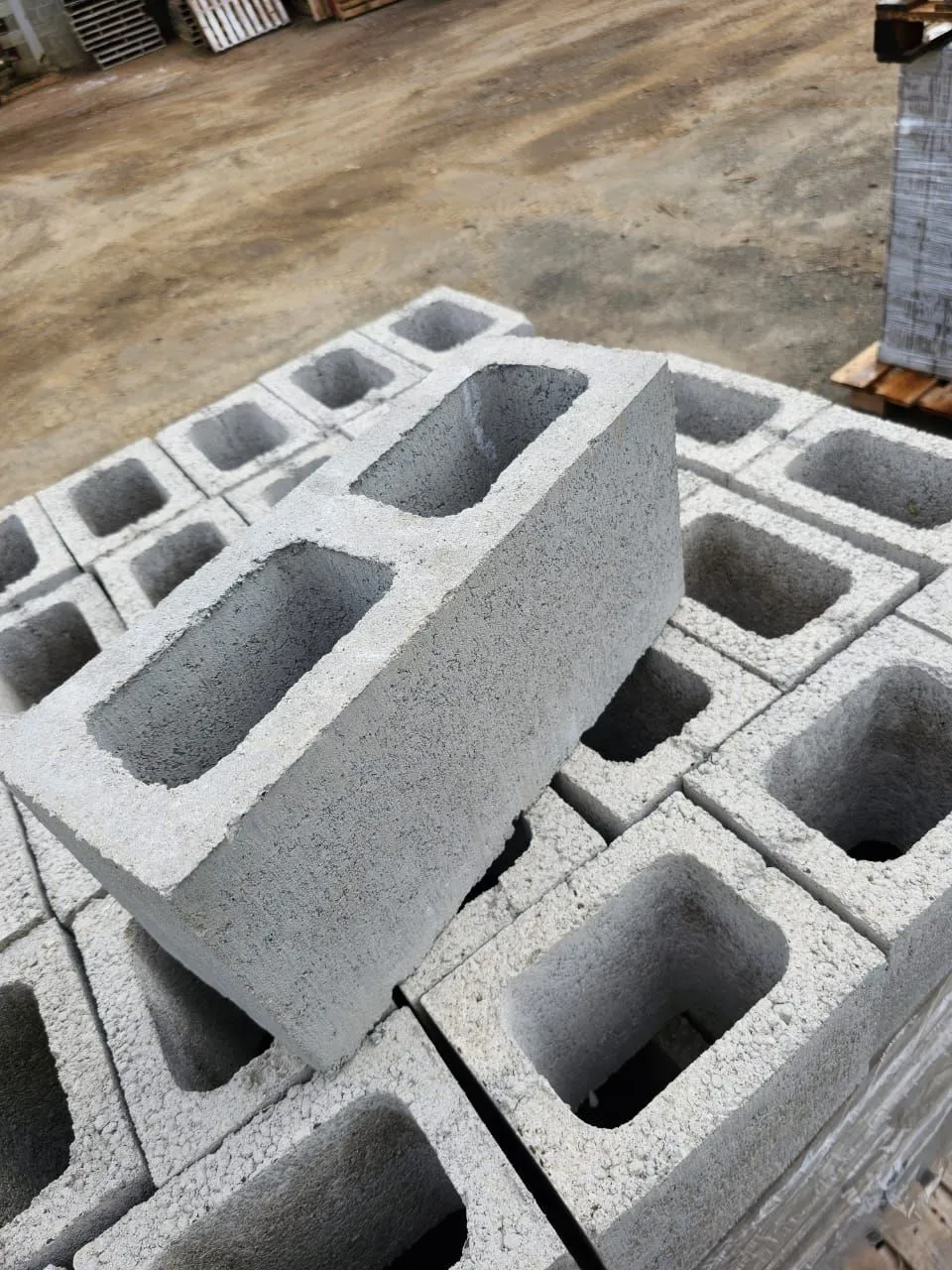 Fábrica de piso de concreto no ES